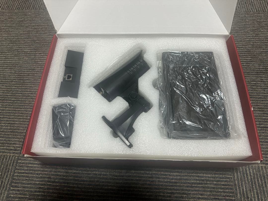 ELPA製 防犯カメラシステム、カメラ1台とモニター付き。中古