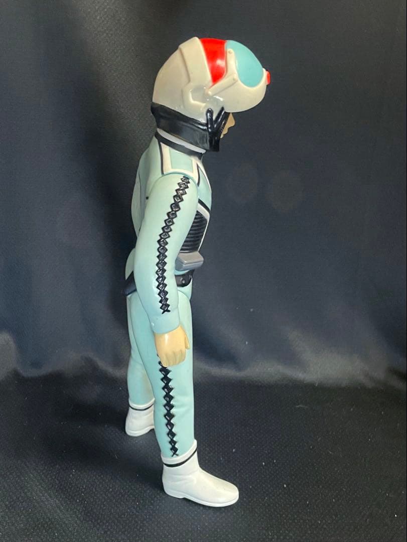 希少■ブルマァク ウルトラ警備隊員 ソフビ B-CLUB / ウルトラセブン