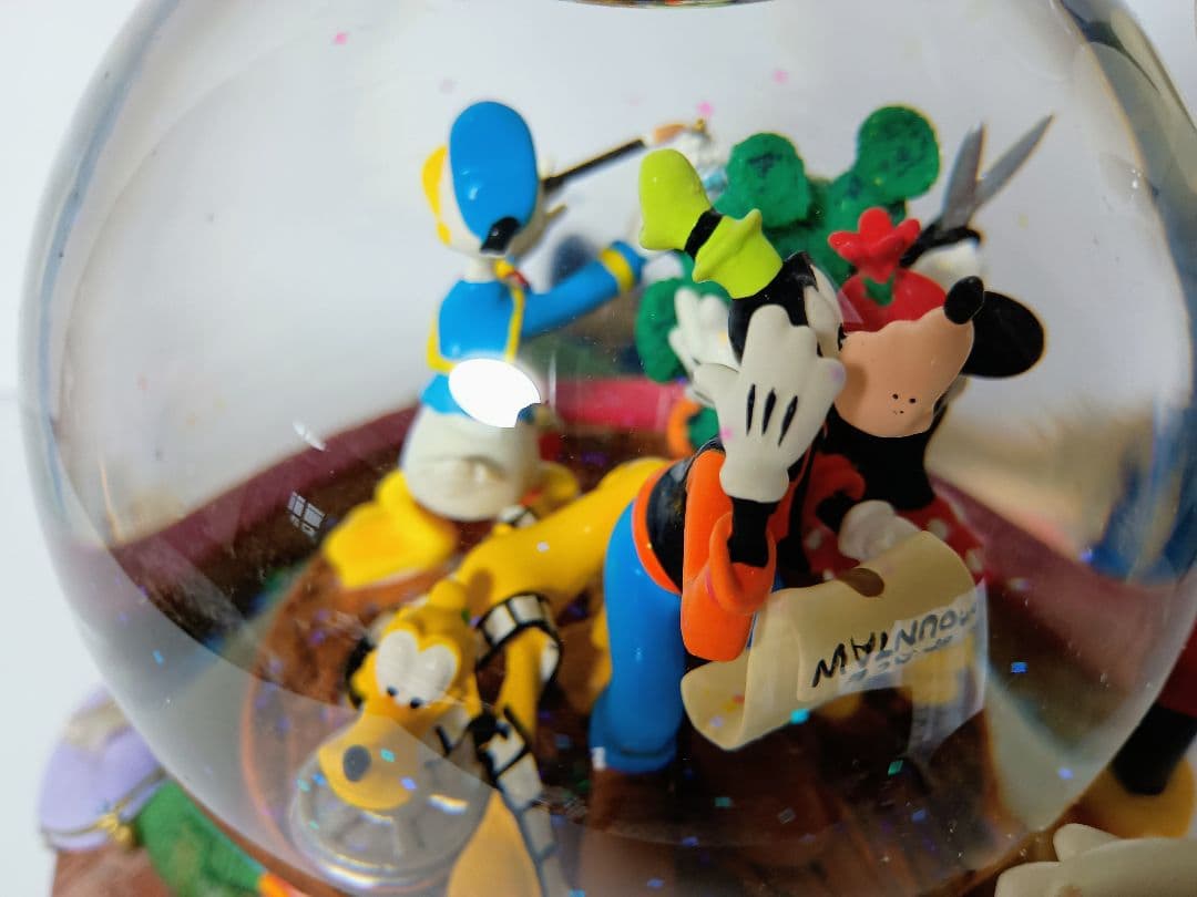 ディズニースノードーム オルゴール