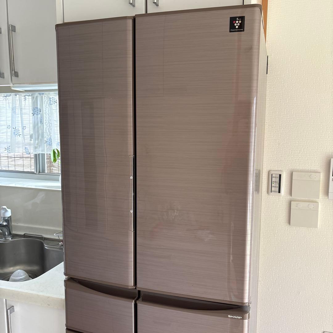 シャープ　グレー ６ドア冷蔵庫 フレンチドア