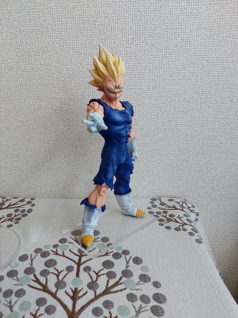 ドラゴンボール 一番くじ フィギュア 魔人ベジータ リペイント