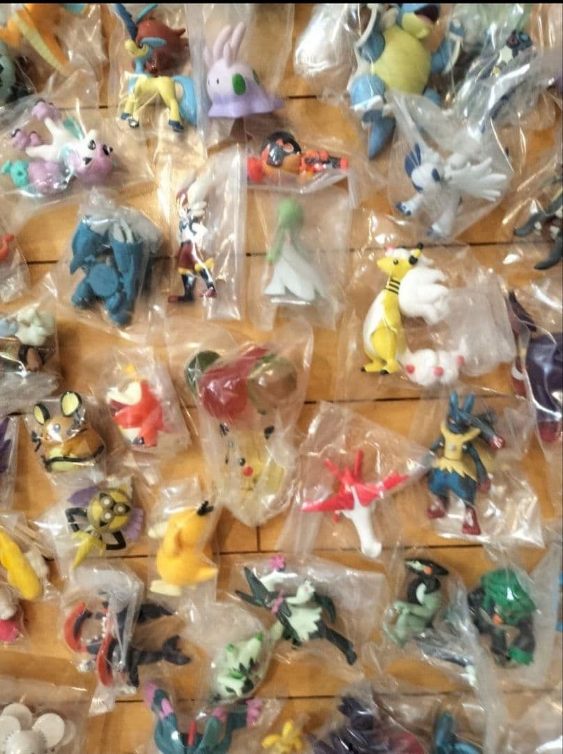 ポケットモンスター　モンコレ　148体　大量まとめ売り！