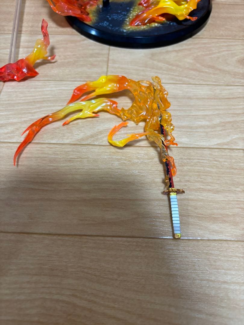 鬼滅の刃 煉獄杏寿郎 炎の呼吸 奥義 玖ノ型・煉獄 1/8スケールフィギュア