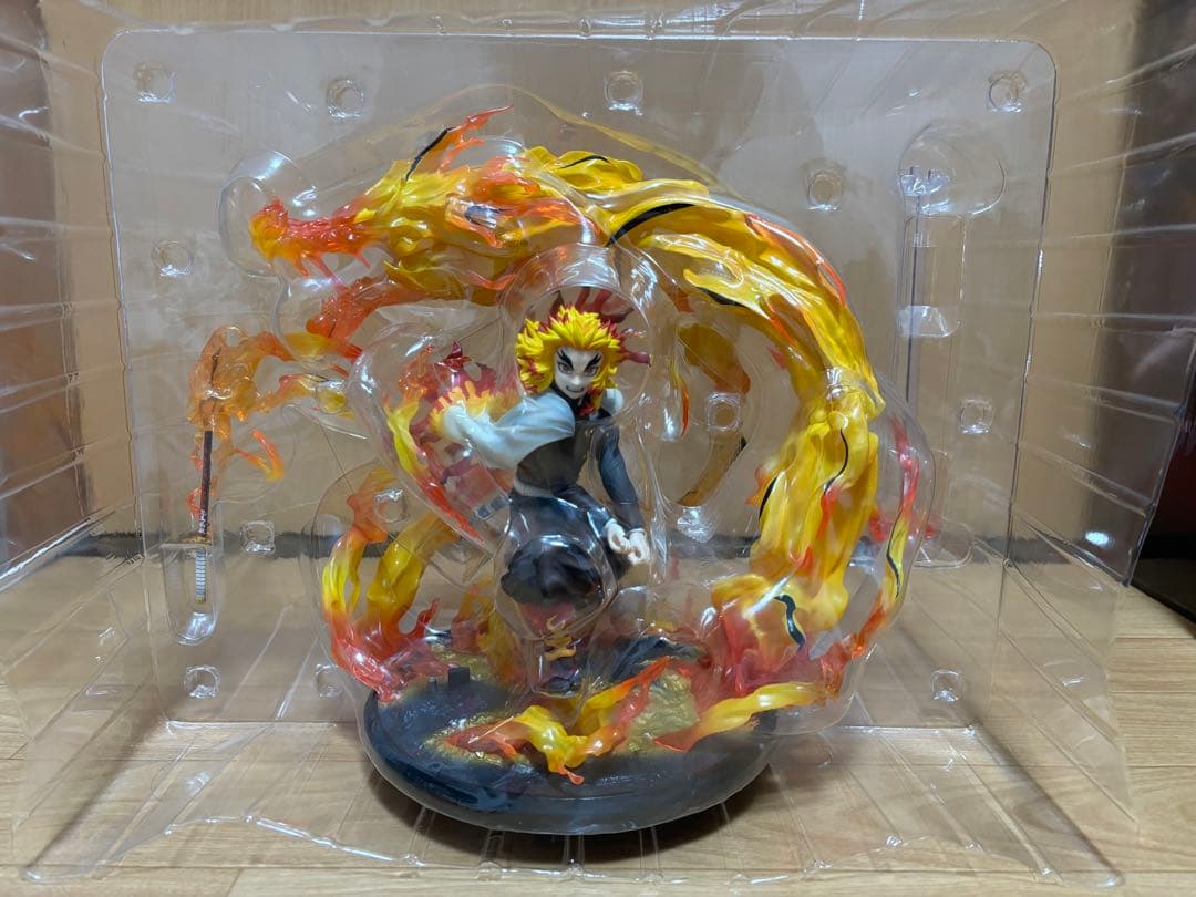 鬼滅の刃 煉獄杏寿郎 炎の呼吸 奥義 玖ノ型・煉獄 1/8スケールフィギュア