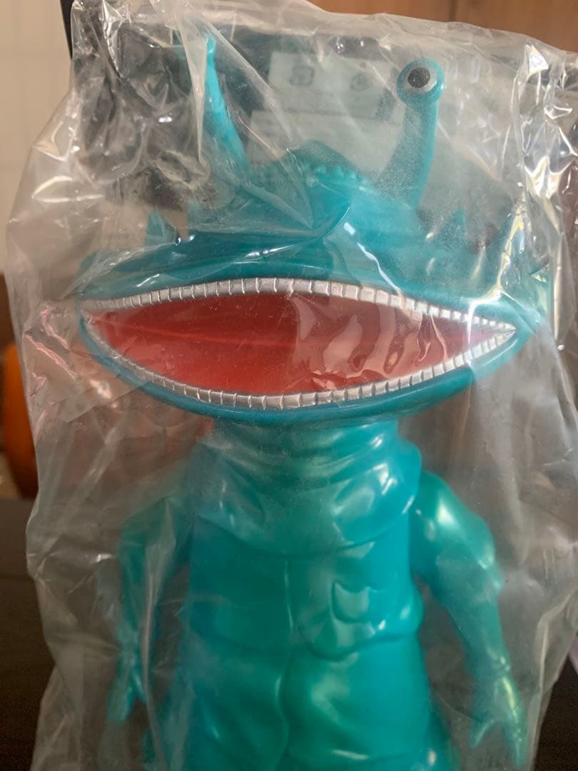 B-CLUBバンダイ ジャイアントカネゴン ソフビ フィギュア 約36cm青