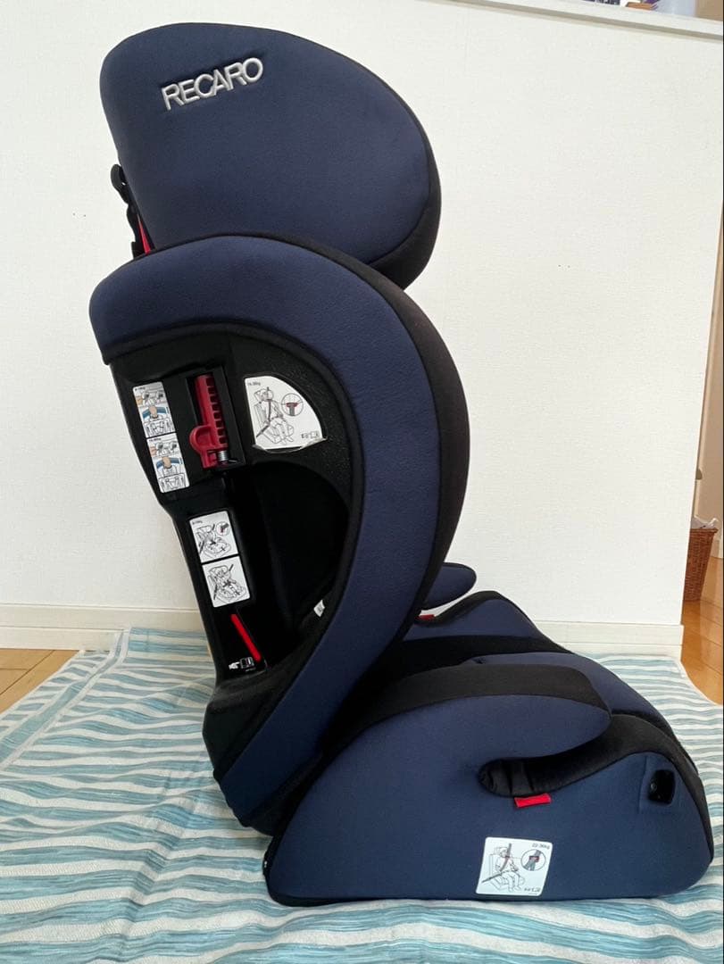 現品限り‼️ RECARO 車 チャイルドシート ネイビー 安心安全 子供 旅行