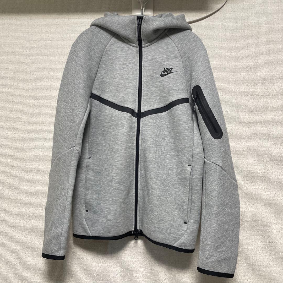 ナイキ テックフリース パーカー フルジップ グレー S