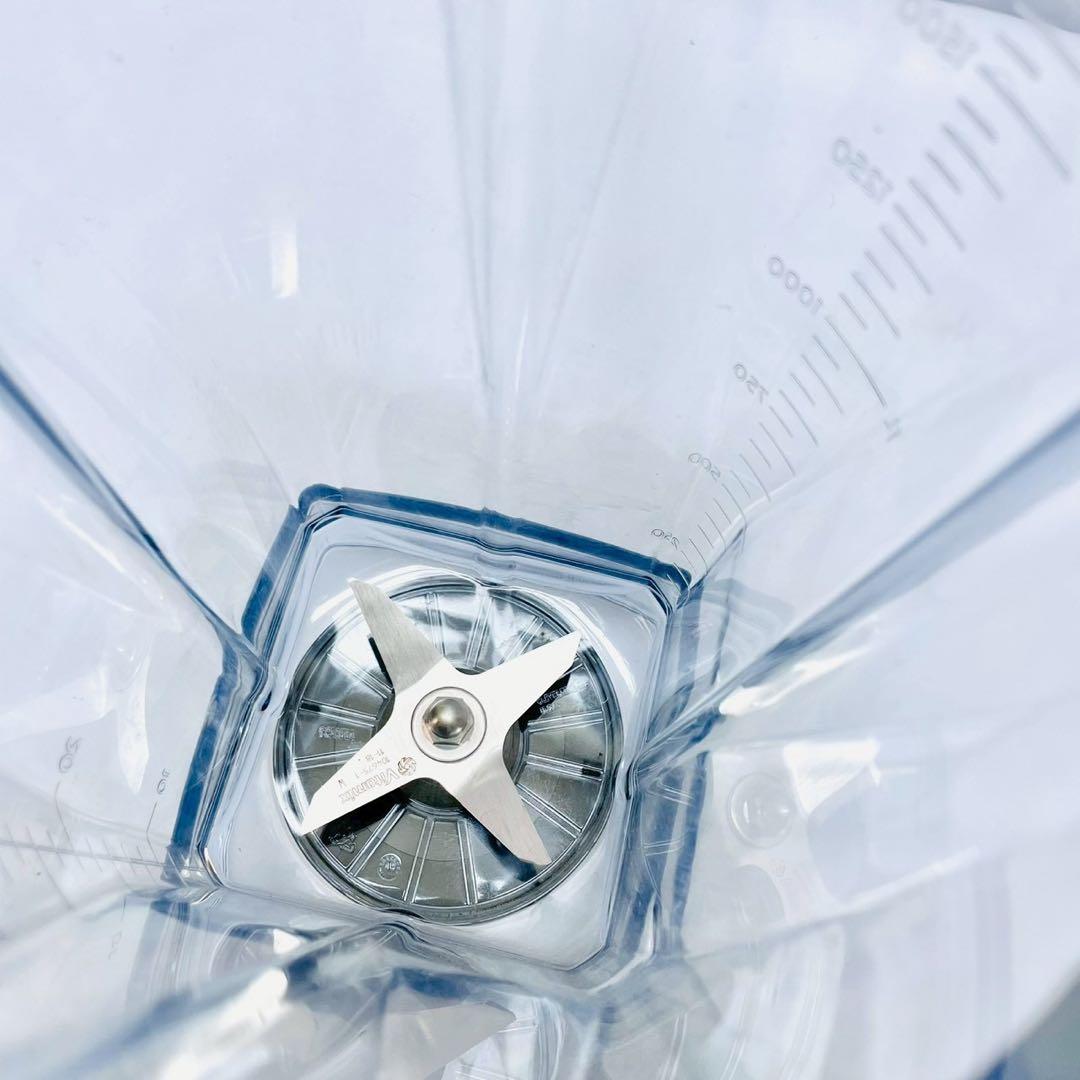 動作保証付　美品　バイタミックス　高性能ブレンダー　TNC5200 ゴールド