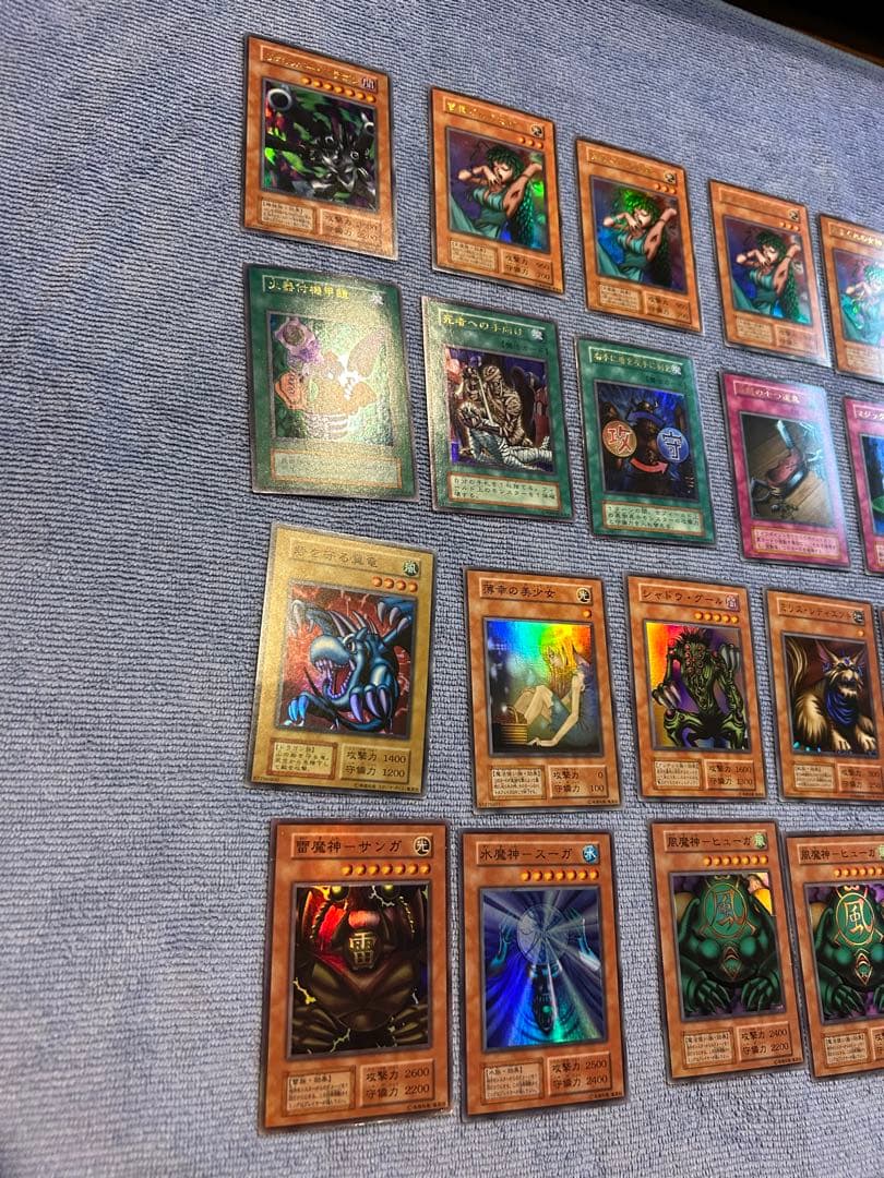 遊戯王OCG デュエルモンスターズ 初期 32枚セット　引退品　まとめ