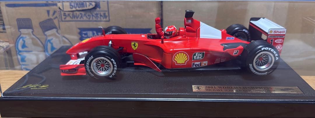 「25000台限定」（サイン付き）ミハエル・シューマッハ　F1模型