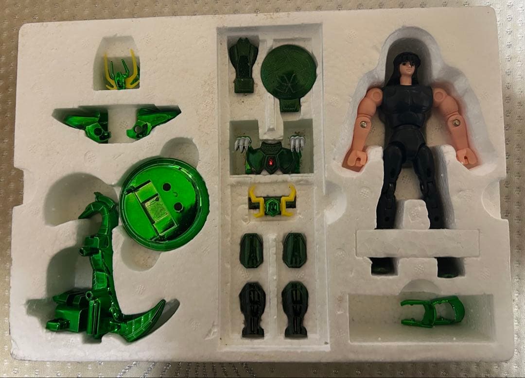 聖闘士星矢 聖衣大系 新生ドラゴンクロス 入手困難 希少 当時物 レア バンダイ