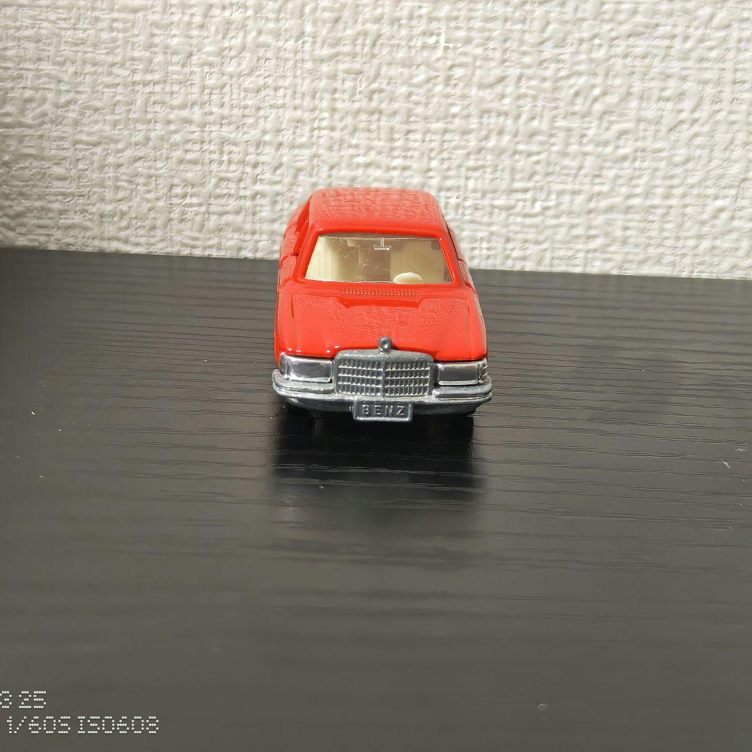 TOMICA　トミカ　ベンツ450SEL　外国車シリーズ　　オレンジ色　箱付き