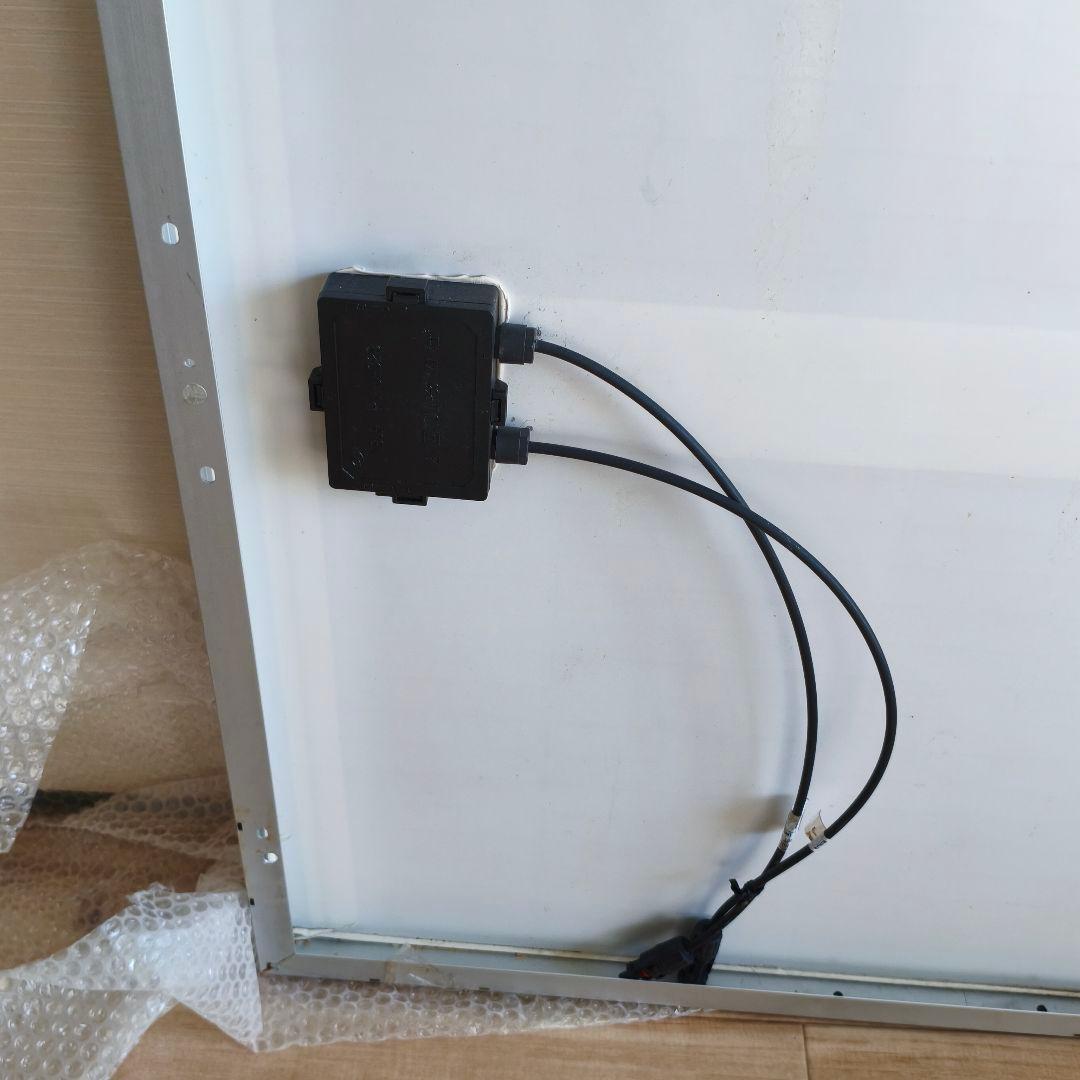 ソーラーパネル　110W　12V　サンパワーセル搭載モデル　キャンピングーカー