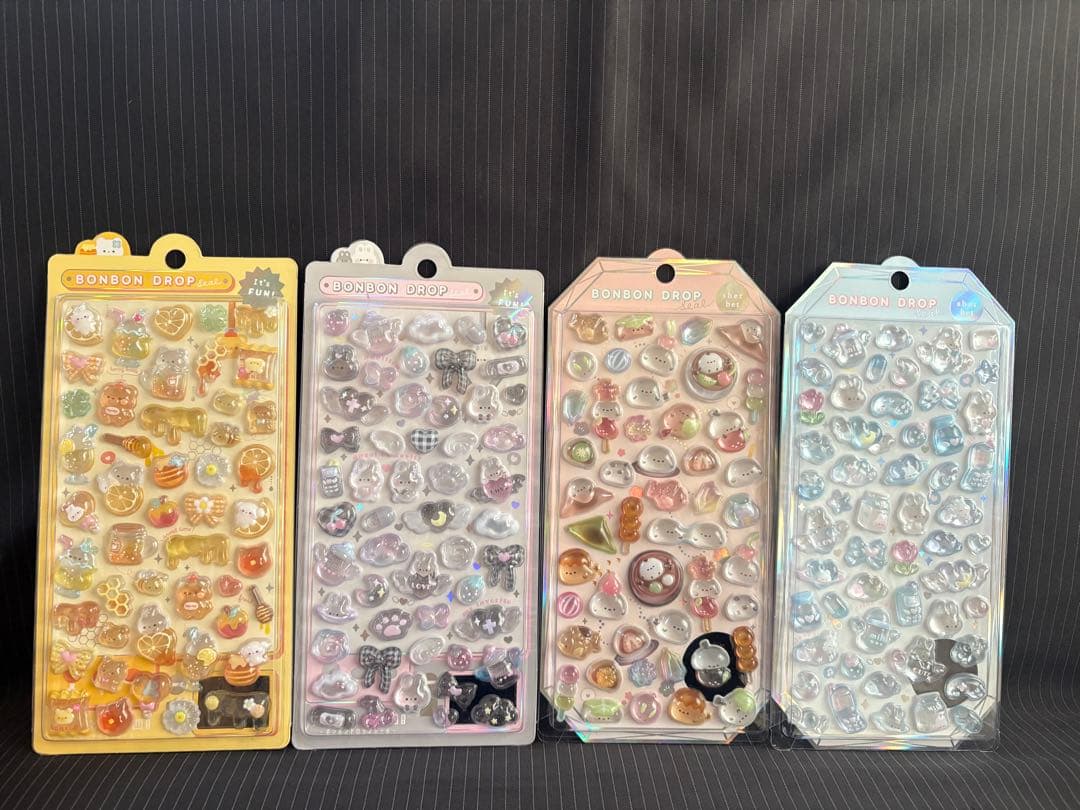 新品ボンボンドロップシール　まとめ売り クーリア サンリオ ちいかわ40枚セット