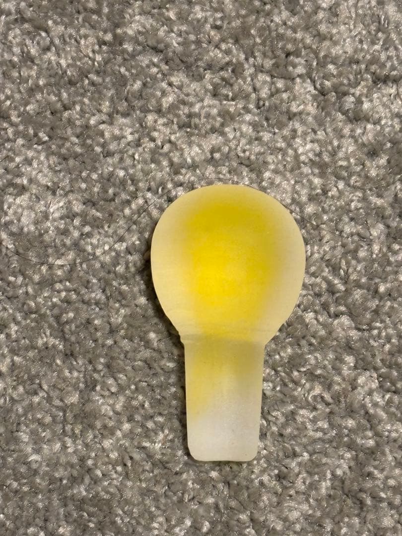 鈴木伊美　ボトル　月