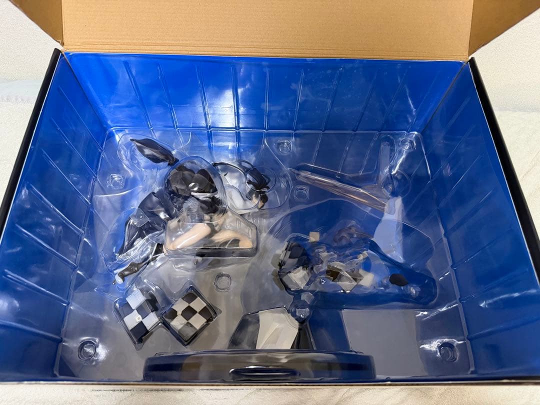 ブラック★ロックシューター HxxG Edition 1/7スケールフィギュア