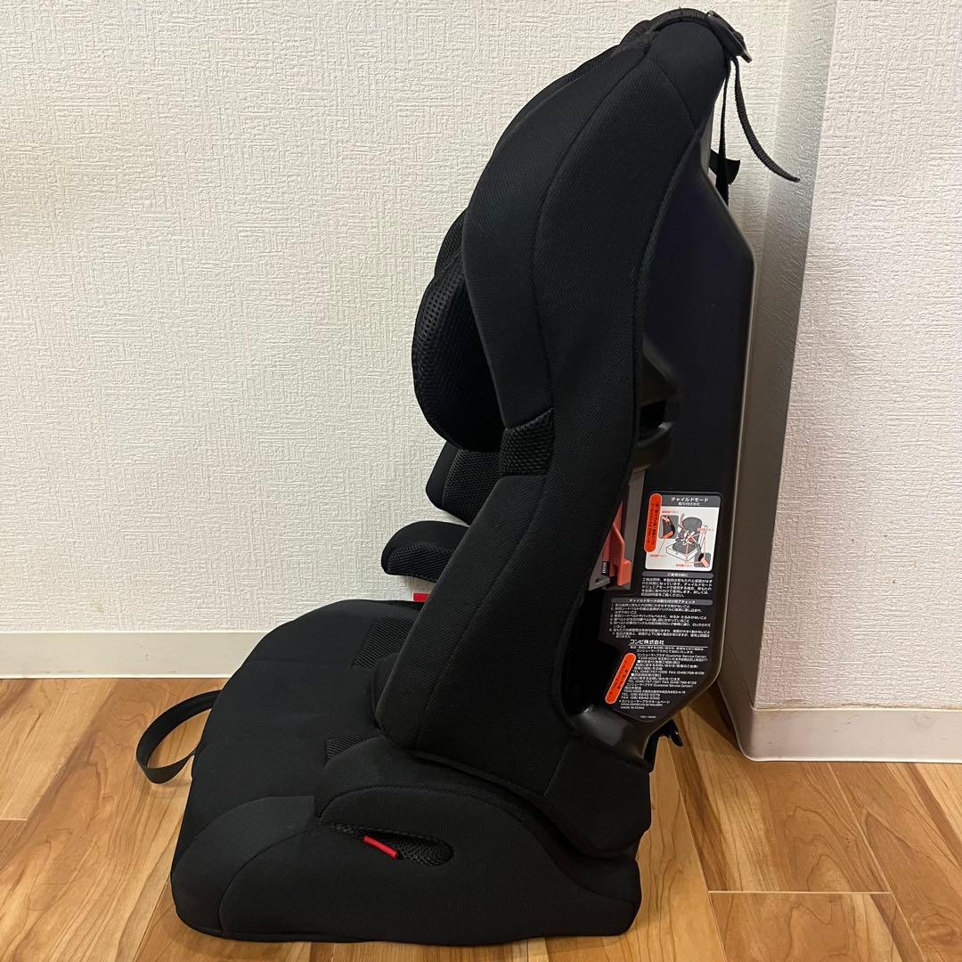 【美品】 コンビ ジョイトリップ エアスルー GG ブラック ジュニアシート