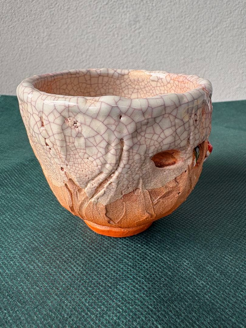 【古美術・骨董・楽山焼】 蟹彫紋様 湯呑、酒器　最終お値引きです