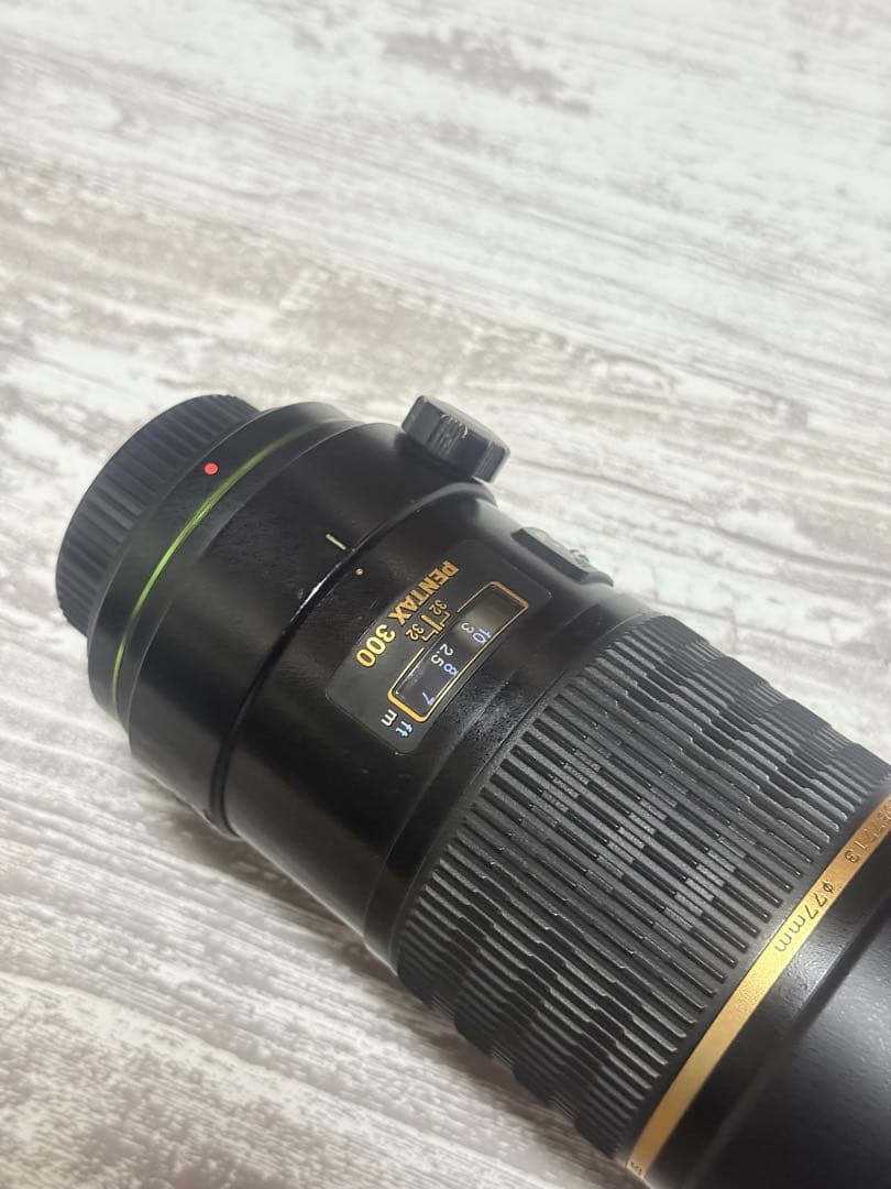 PENTAX DA★ 300mm F4 ED [IF] SDM DA300F4