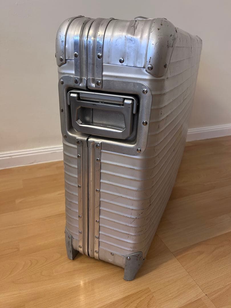 Rimowa Integralリモワ 2本鍵有シルバー プルタブ