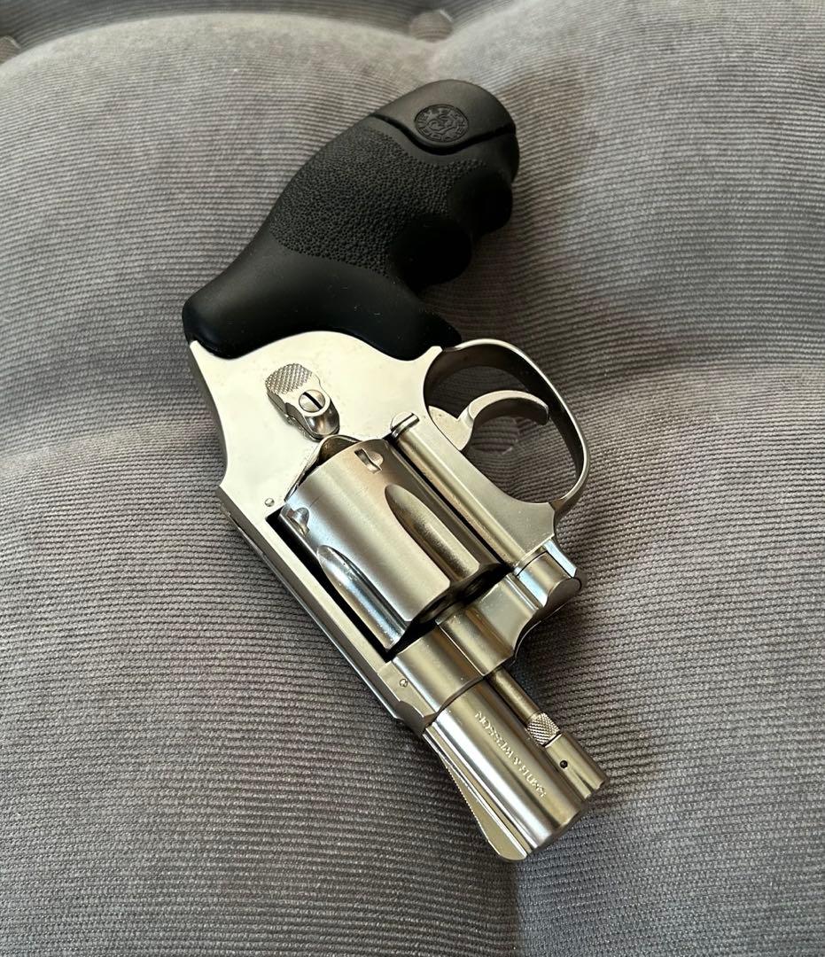 【タナカ】S&W M442 AWニッケルフィニッシュ　HOGUEラバーグリップ