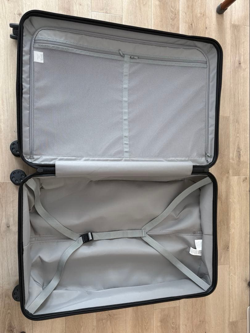 無印良品　バーを自由に調節できる　ハードキャリーケース（７５Ｌ）　グレー