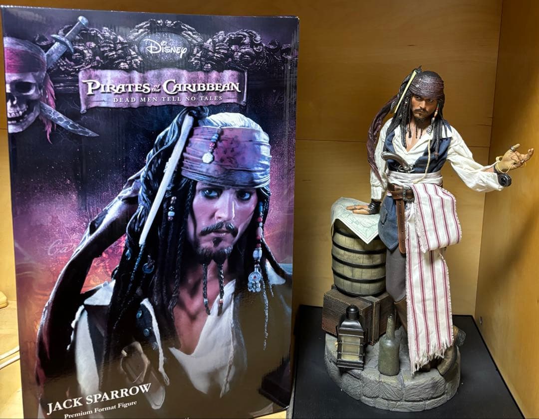 訳あり　ジャック・スパロウ プレミアムフォーマット フィギュア