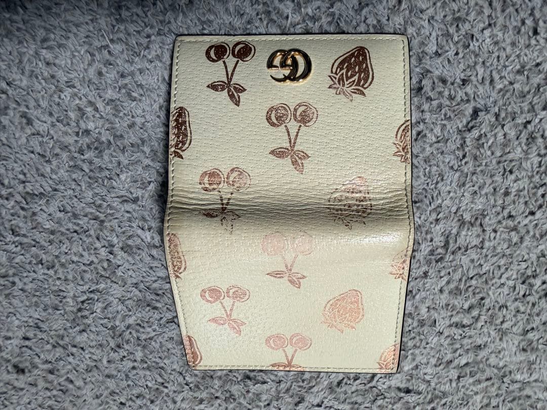 GUCCI / GGマーモント二つ折り財布