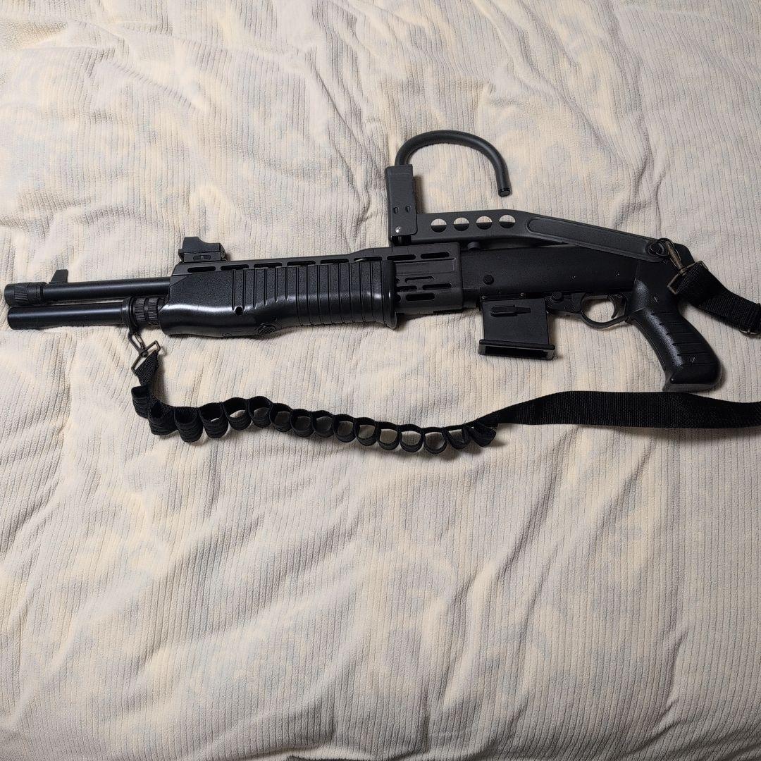 東京マルイ　SPAS12 エアーコッキング　ストック付き