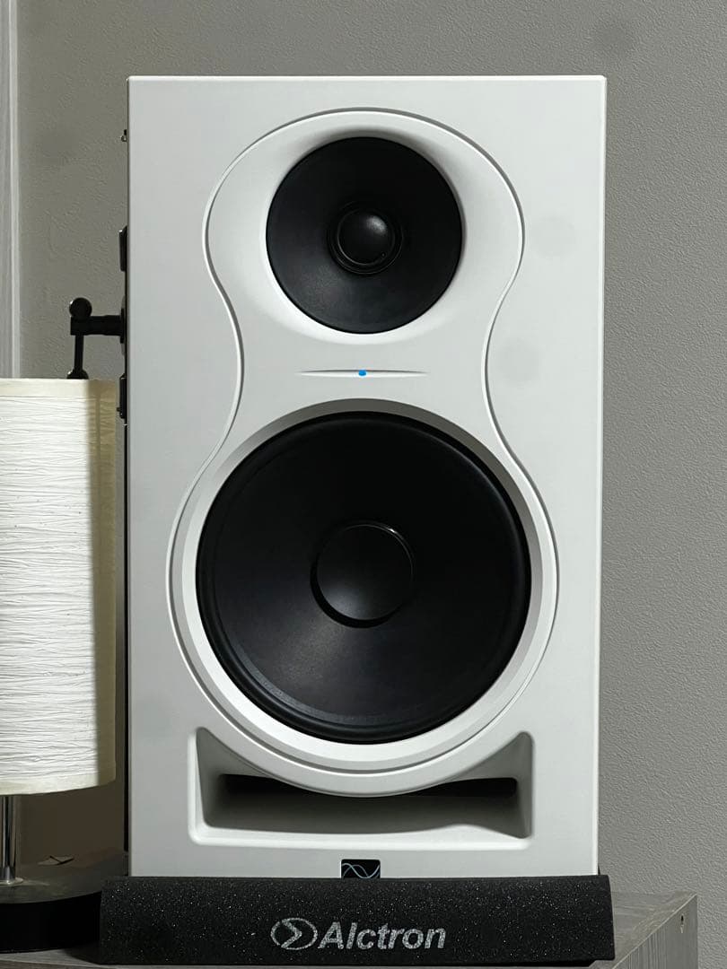 kali audio in8 v2 スピーカー(ペア)