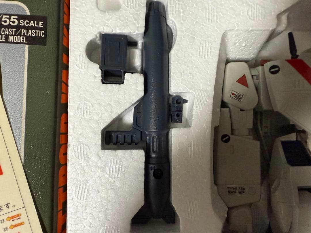 マクロス VF-1J バトロイドバルキリー 1/55 タカトクトイス