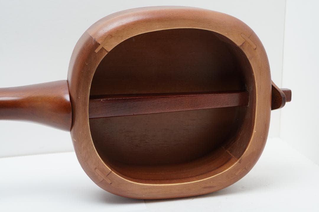 ＜美品＞沖縄　三線 木製　メーカー不明