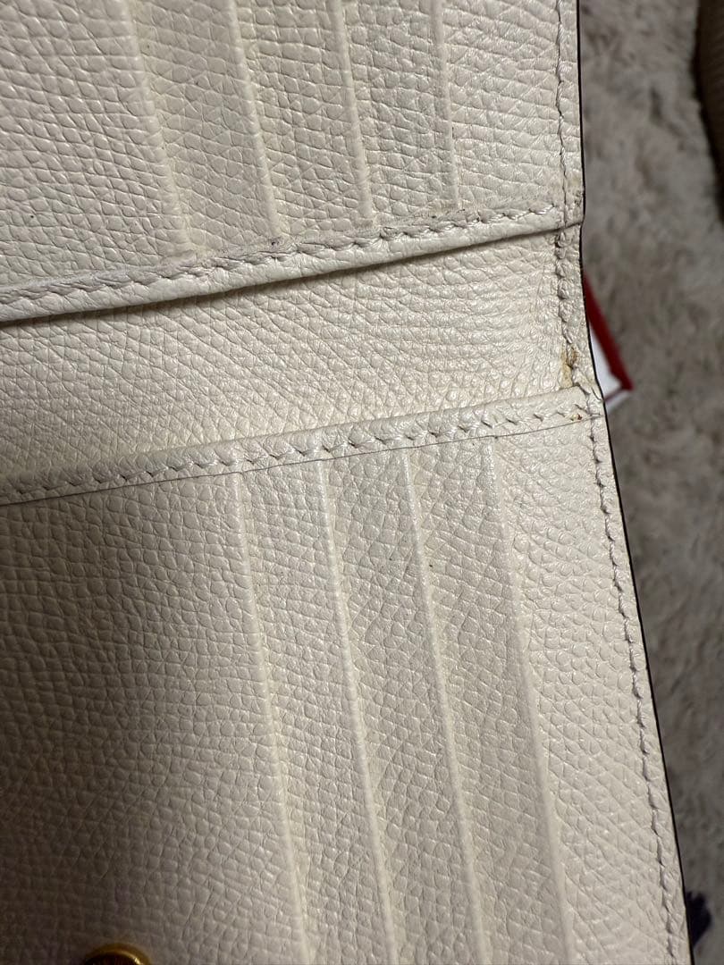 バレンチノ　二つ折りレディース財布