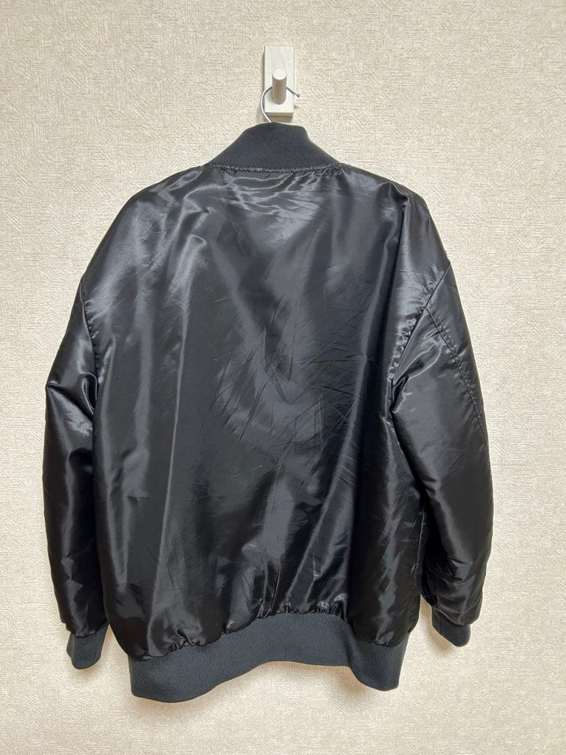 StrayKids ハン　ボンバージャケット　ポップアップ　スキズ　ハンクオッカ