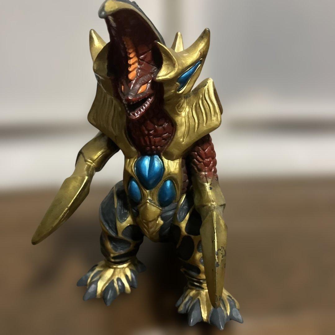 【良品】ウルトラマン怪獣フィギュアセット23体