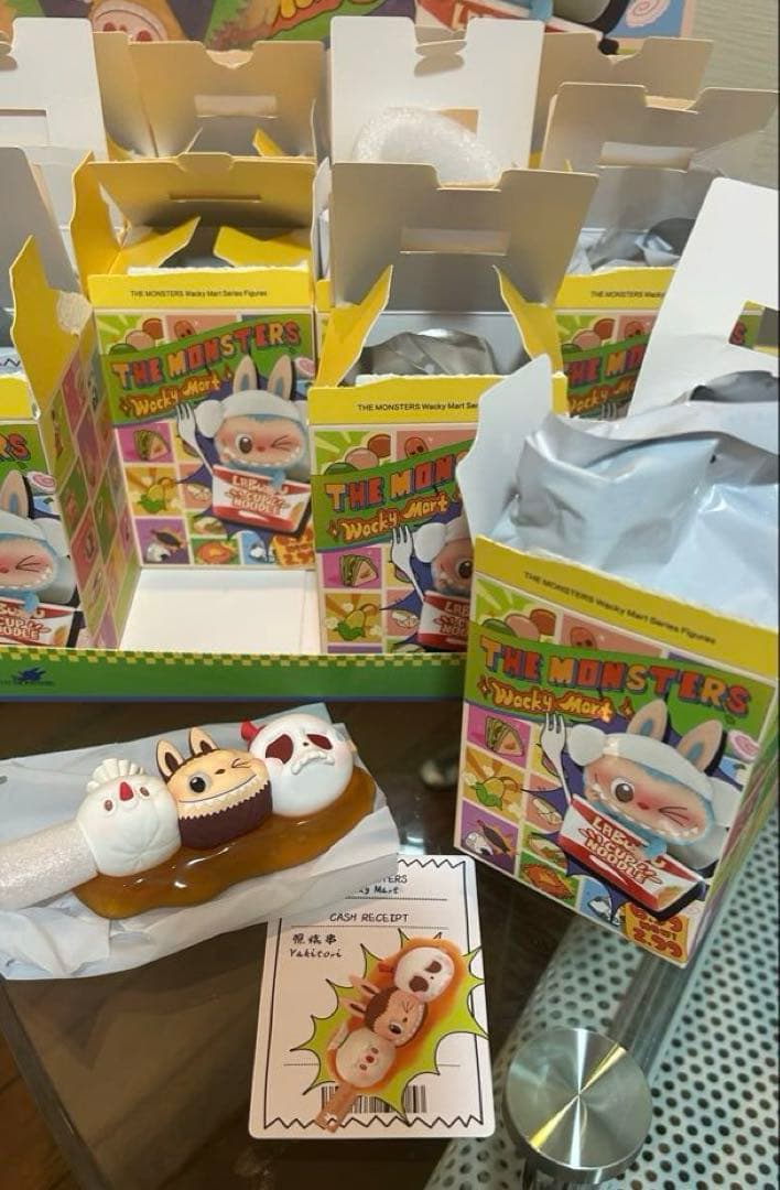 【セール・11種】ポップマート ラブブ ワッキーマートシリーズ 購入特典うちわ付