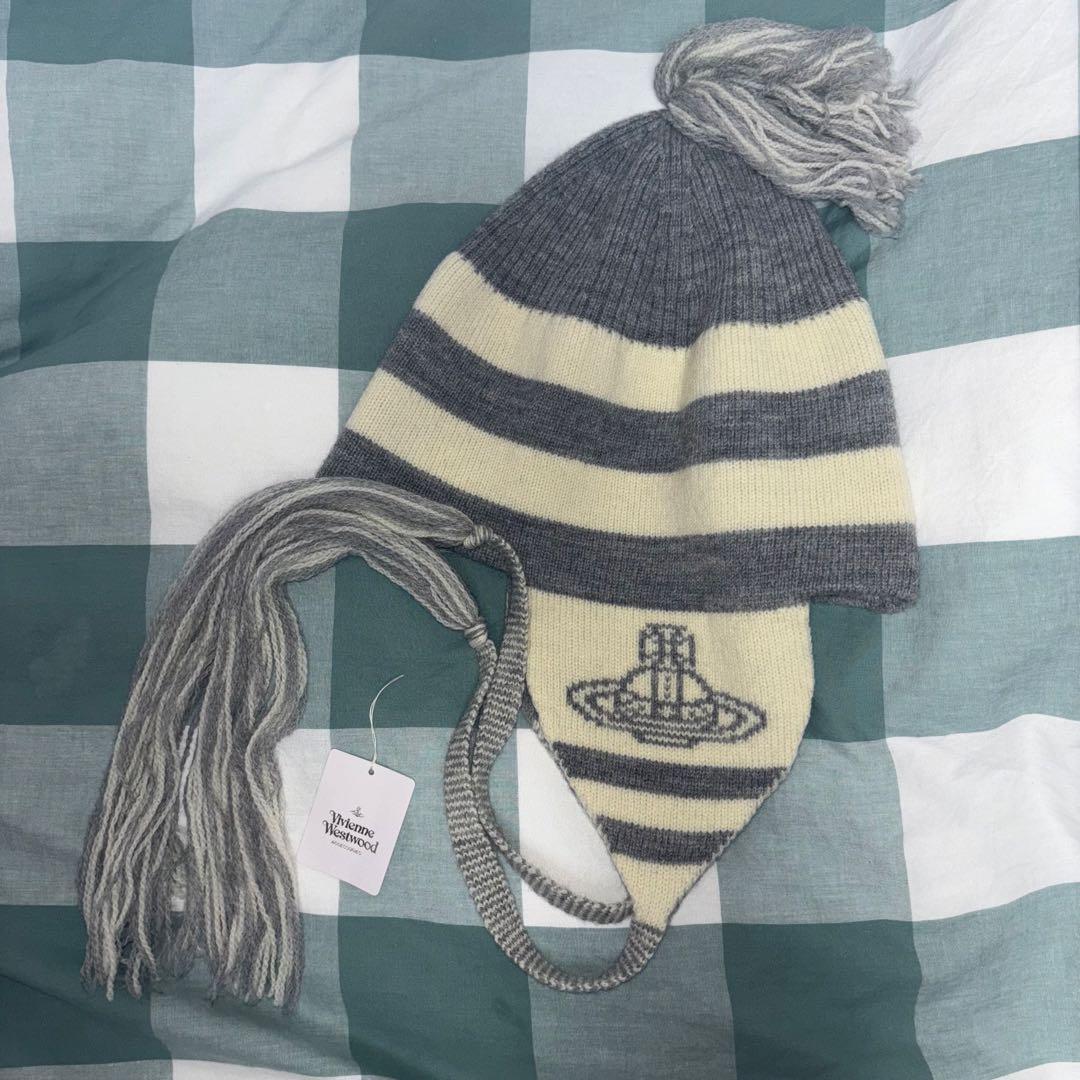vivienne westwood 耳当て付きニット帽 ORB フラップ付ワッチ