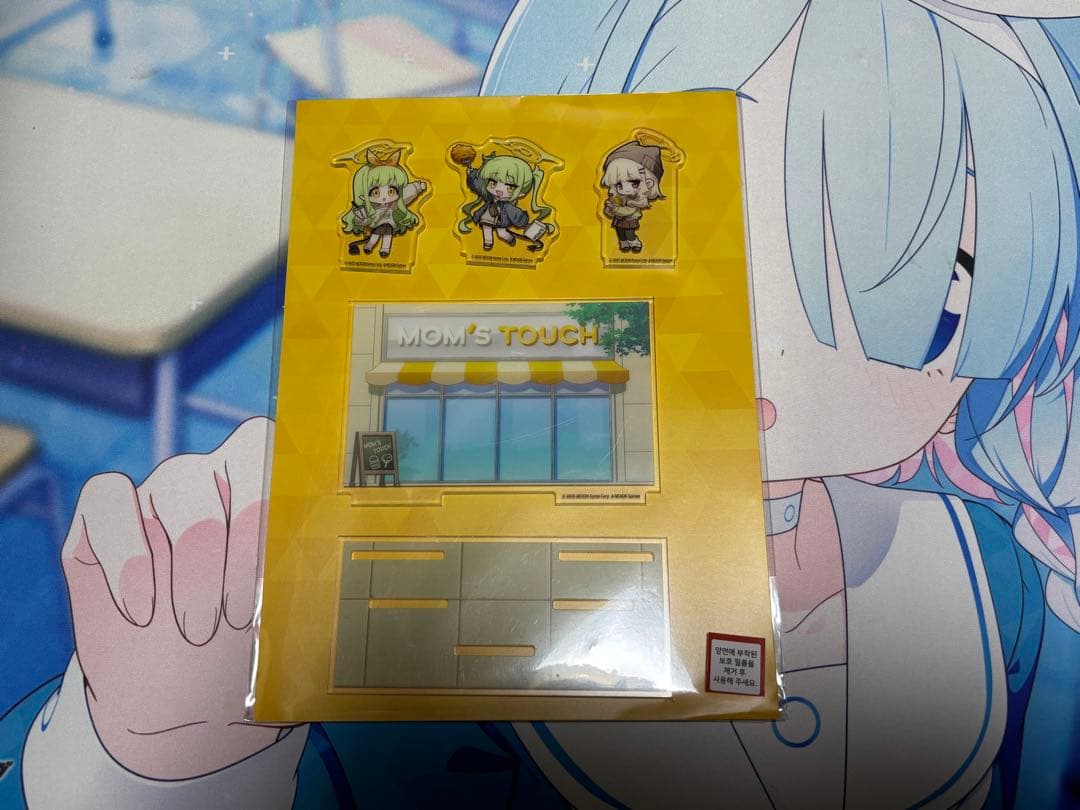 【韓国限定】ブルーアーカイブ マムズタッチコラボ SDアクリルジオラマパッケージ