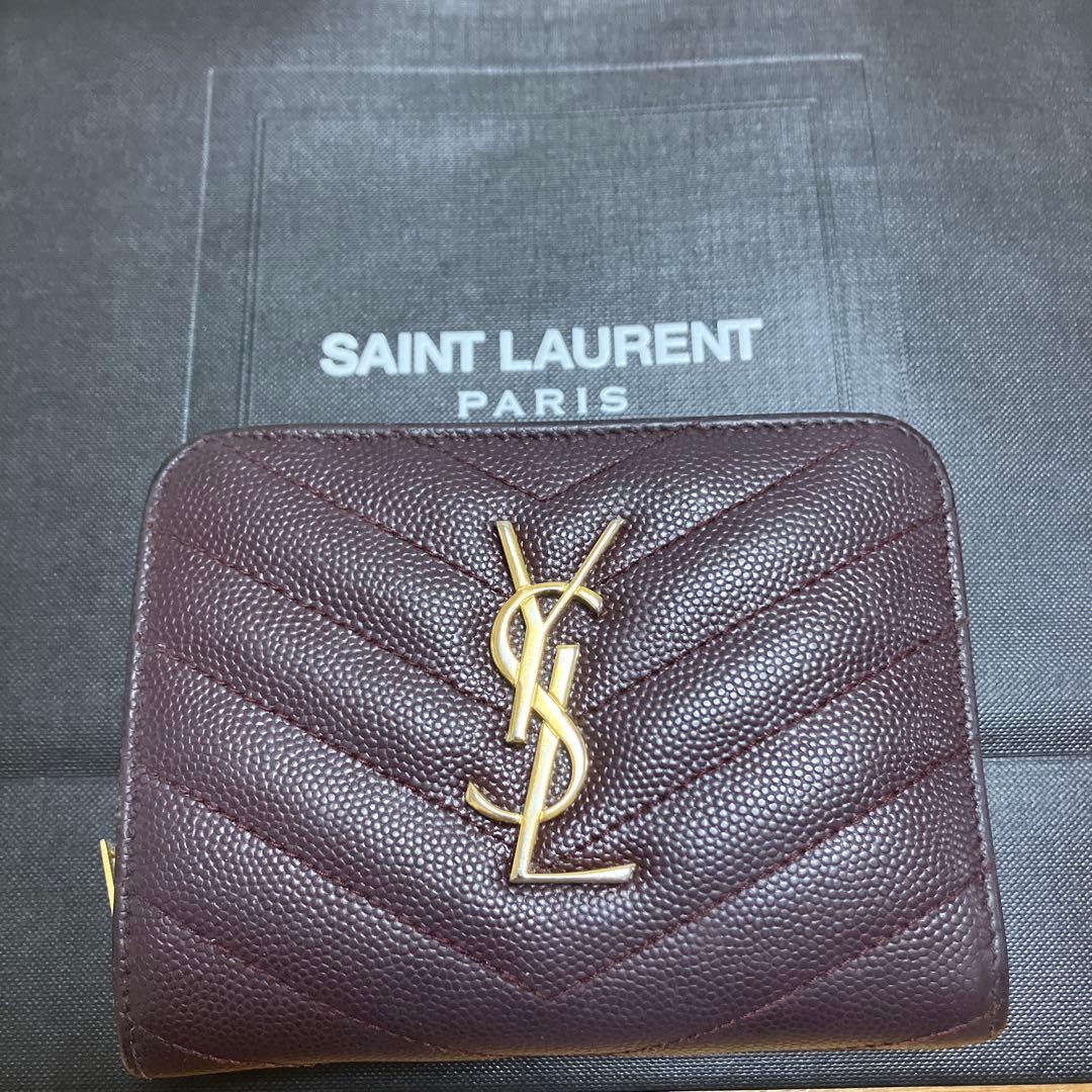 YSL イブサンローラン　二つ折り財布