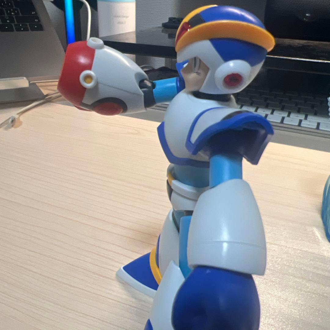 【組立済】ロックマン コトブキヤ X エックス フルアーマー　壽屋