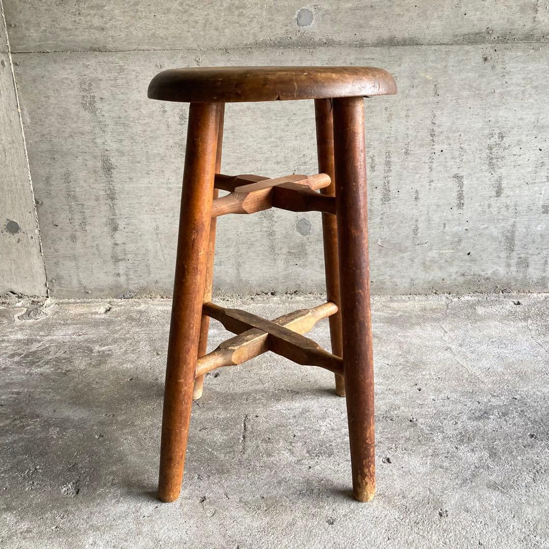古い味のあるスツール チェア 丸椅子 置物台 飾り台 花台 木製 古道具 レトロ