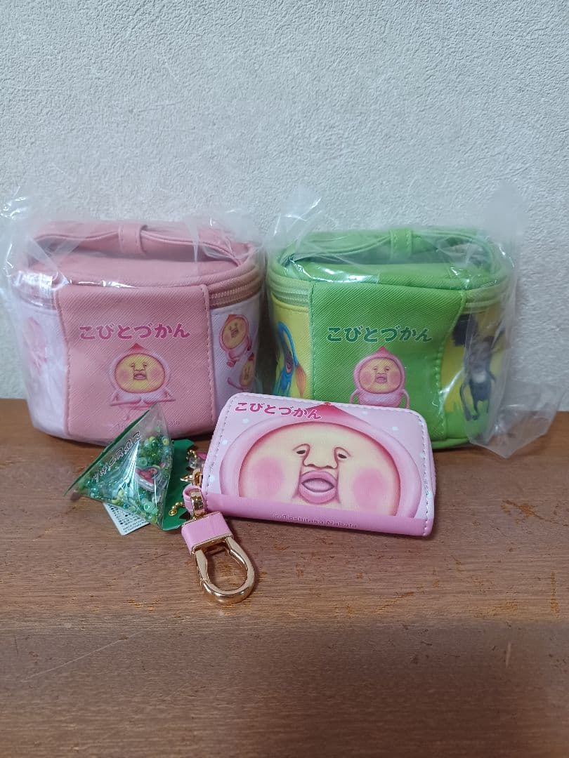 こびとづかん　BIGぬいぐるみ　なりきり帽子　他