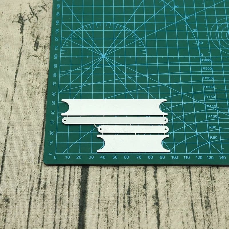 新品　ギフトカード　カッティングダイ