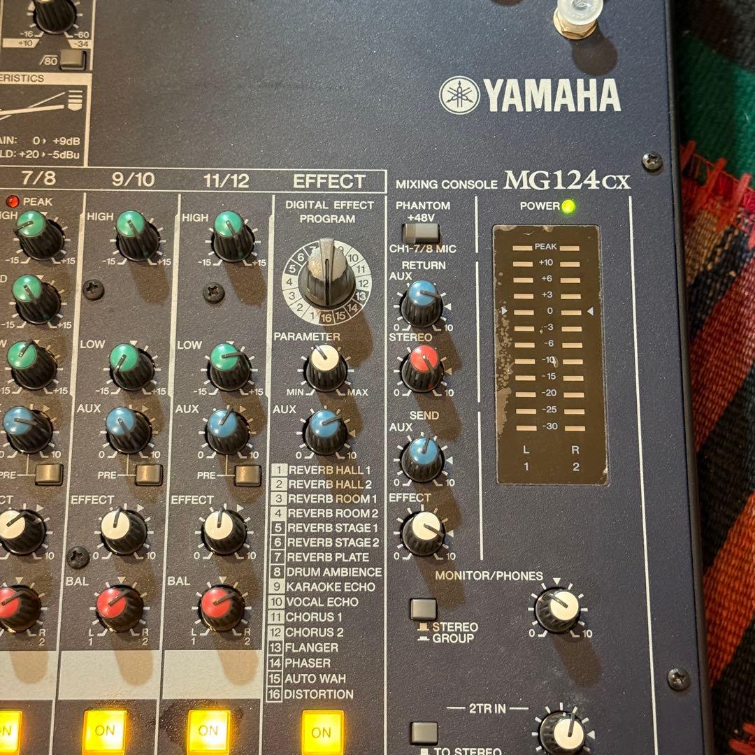 M*N様 【動作確認済み】YAMAHA MG124CX コンパクトミキサー ヤマ