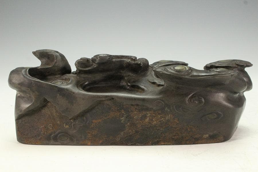 中国美術 端渓 刻 雲龍 鎮 置物(K-A725)