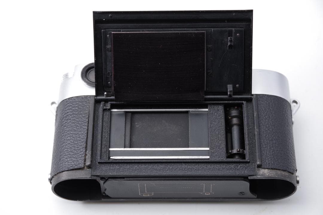 LEICA M3 / 純正の専用ケース付属