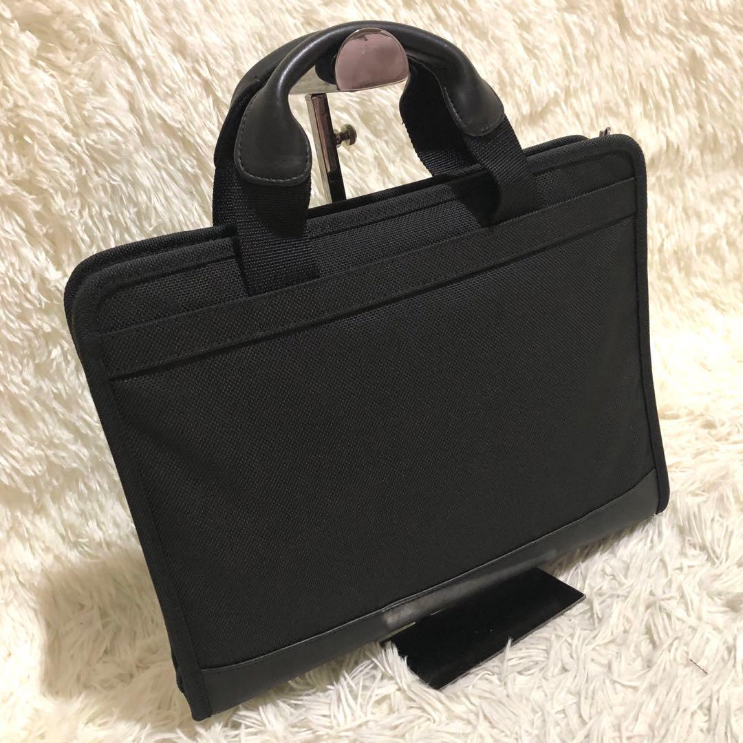 未使用級✨トゥミ ブリーフケース ビジネスバッグ 26017D4 ブラック