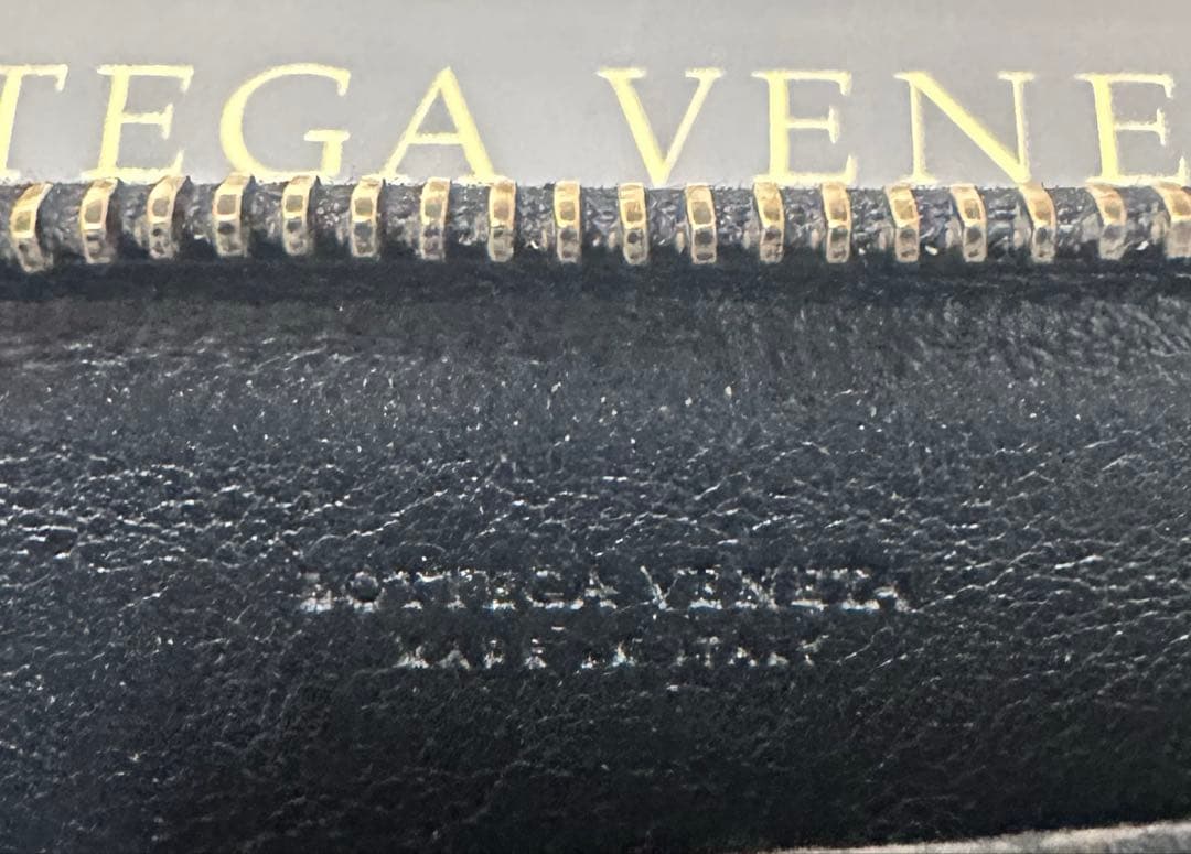 【美品】ボッテガヴェネタ イントレチャートケース/ラム/黒/4️⃣✨✨