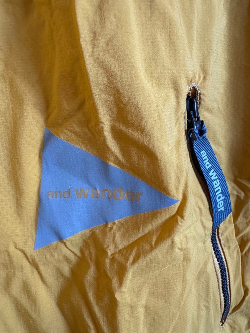 ◆美品◆and wander / pertex wind T