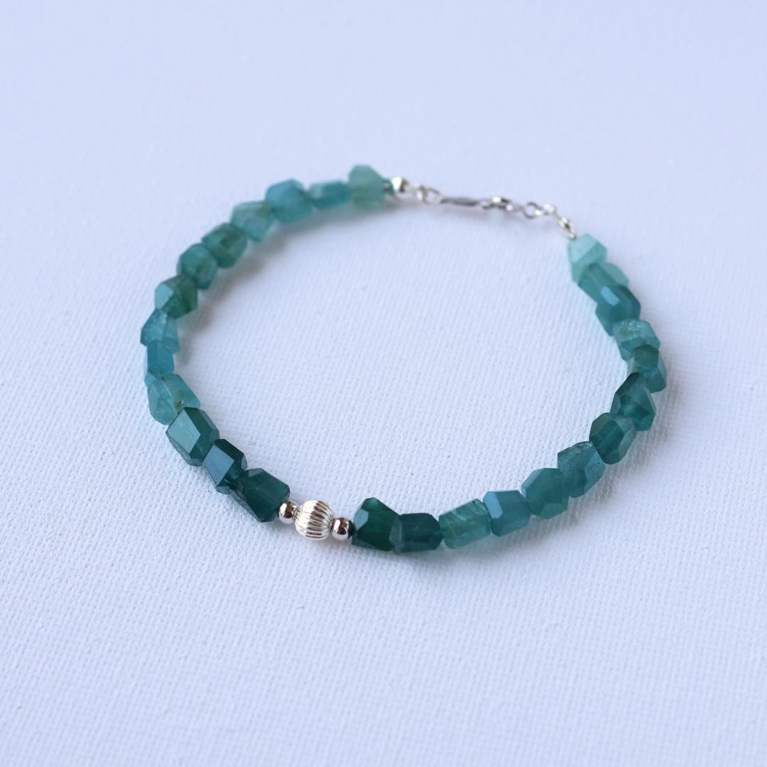 m.1129865 ブレスレット2点